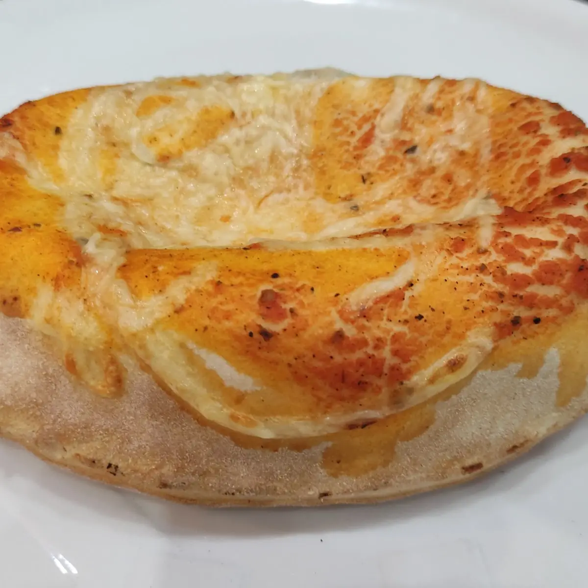 Pizza Calzone Klein