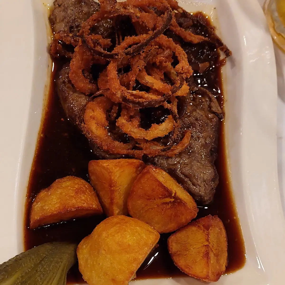 Zwiebelrostbraten Mit Braterdäpfel