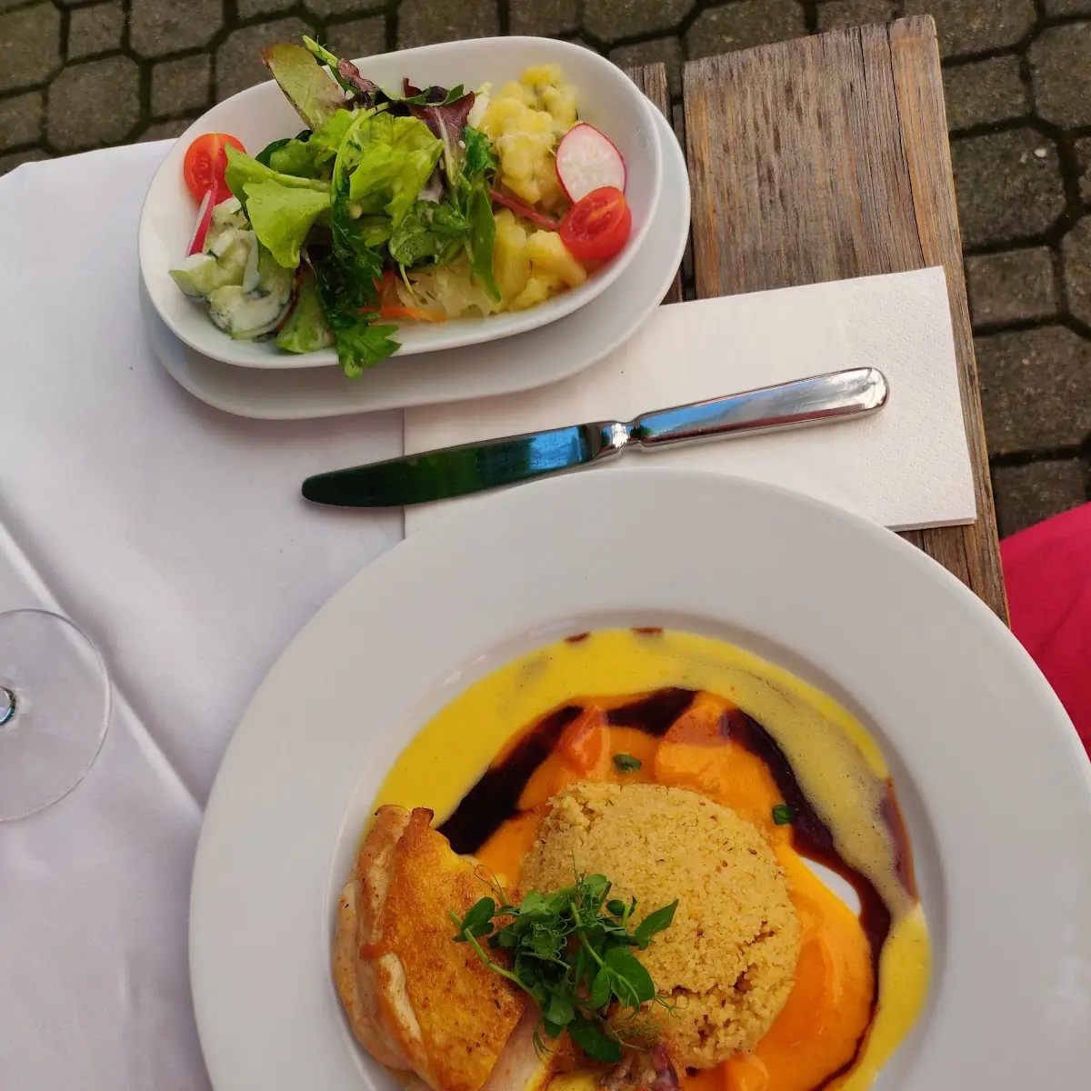 Maishenderl Mit Beilagen