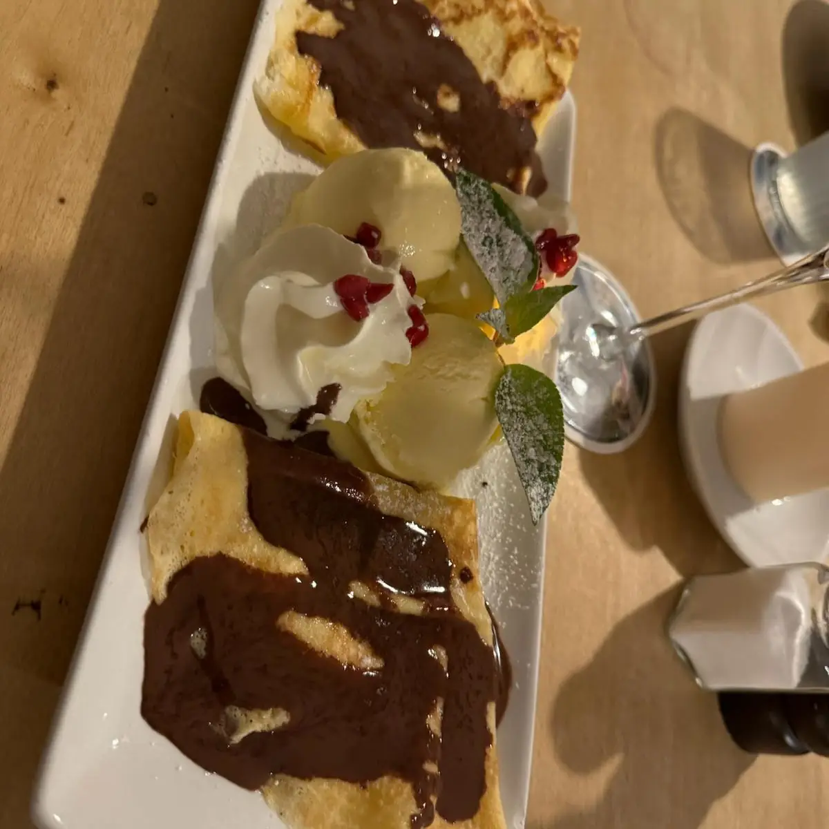 Palatschinken Mit Vanilleeis
