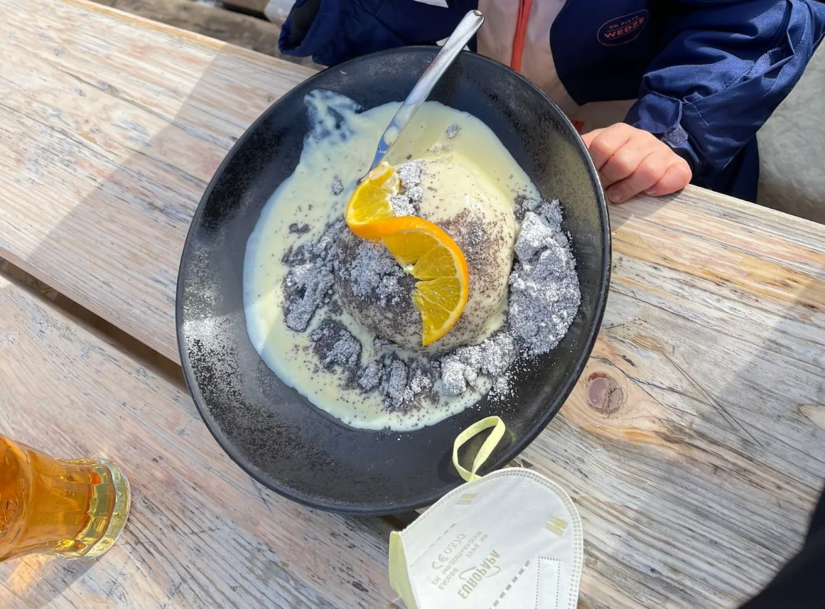 Germknödel Mit Mohn In Vanillesoße