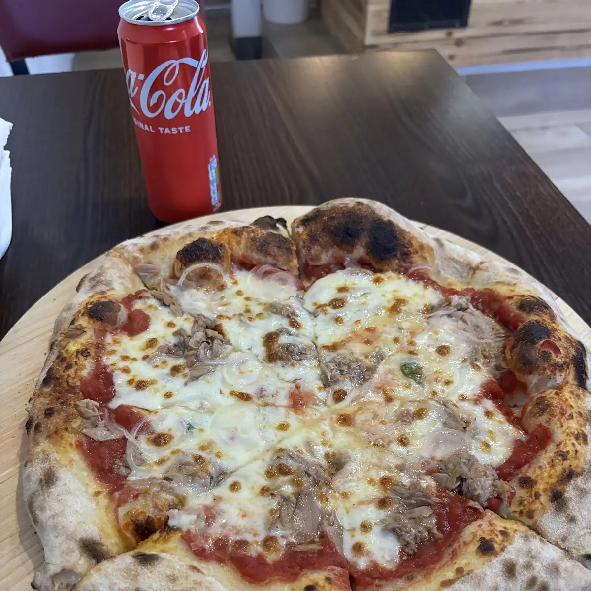 Pizza Con Tonno