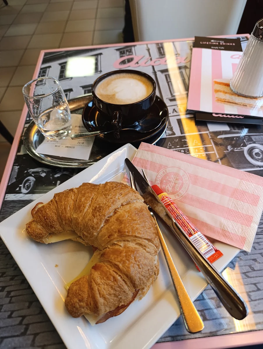 Croissant Belegt
