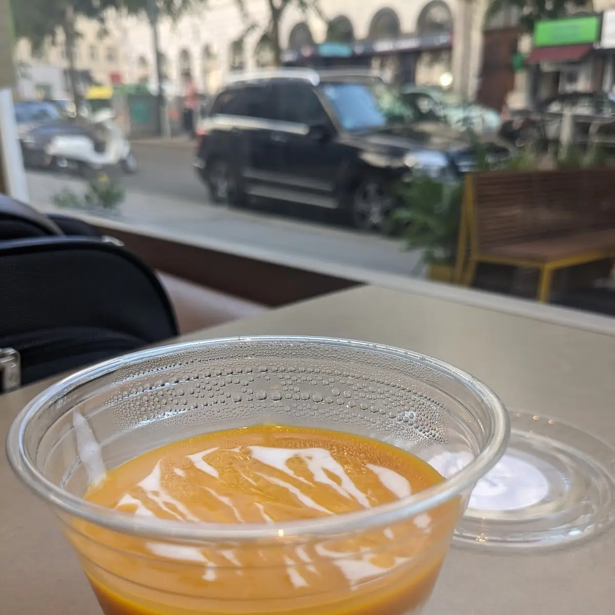 Tapiocaperlen In Mango-kokoscreme