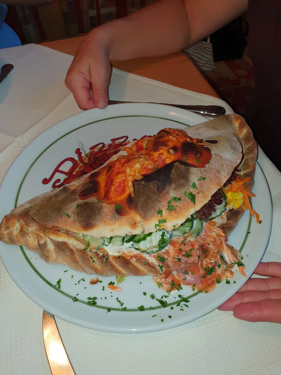 Calzone Al Verde
