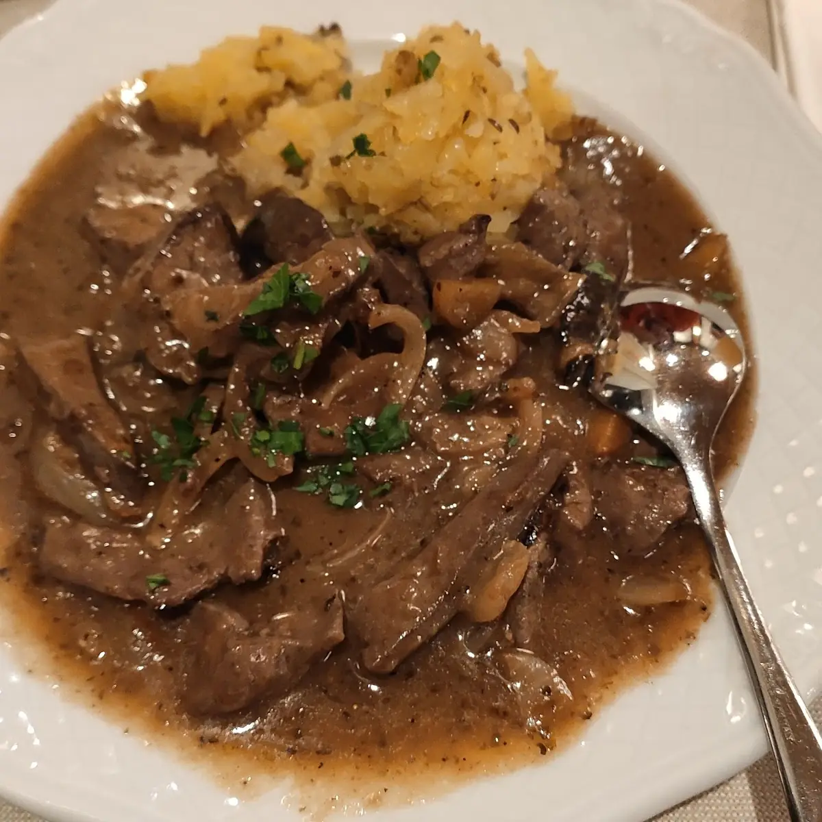 Geröstete Leber Mit Erdäpfelschmarren