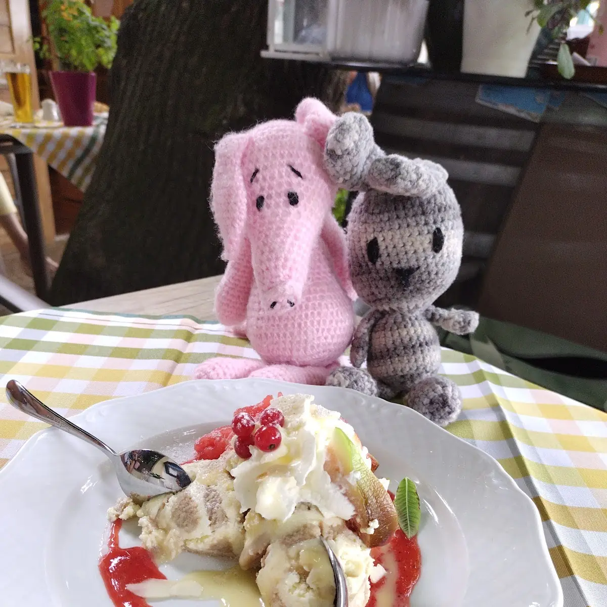 Nachspeise Mit Hasi Und Schweindi