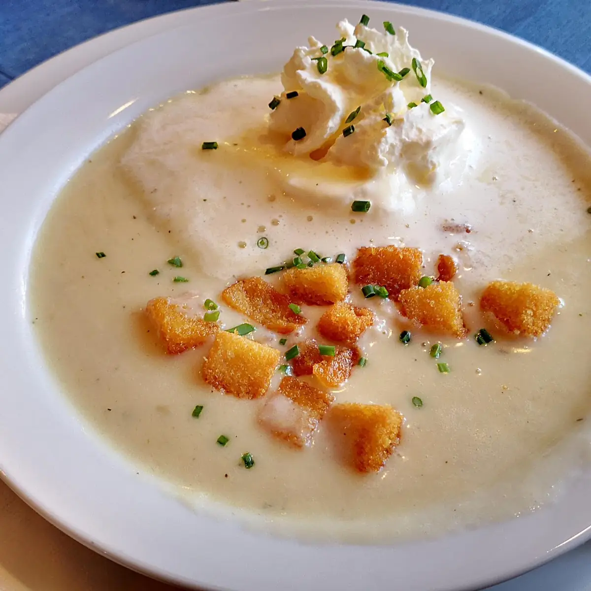 Knoblauchcremesuppe