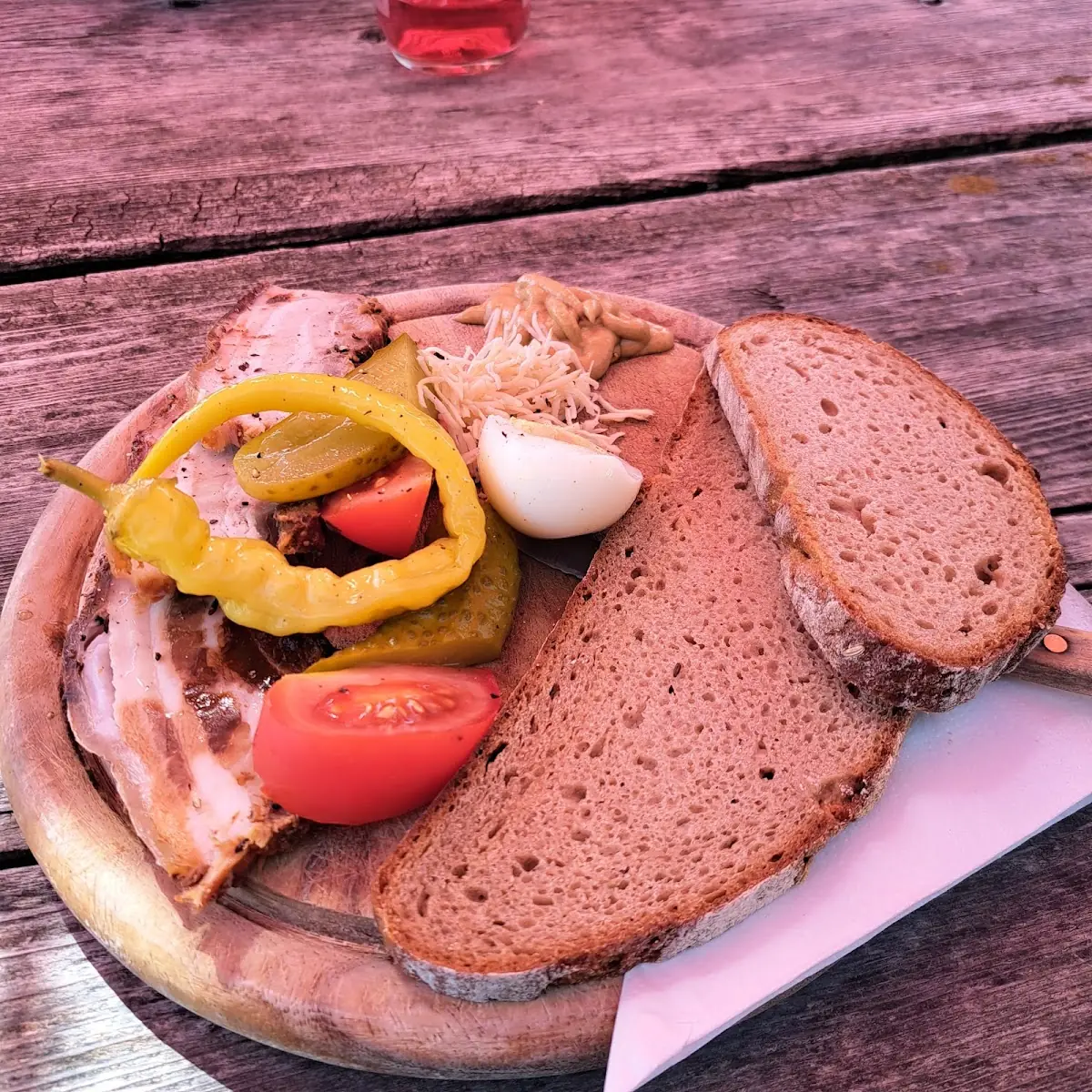 Kaltes Brüstel Fein Garniert