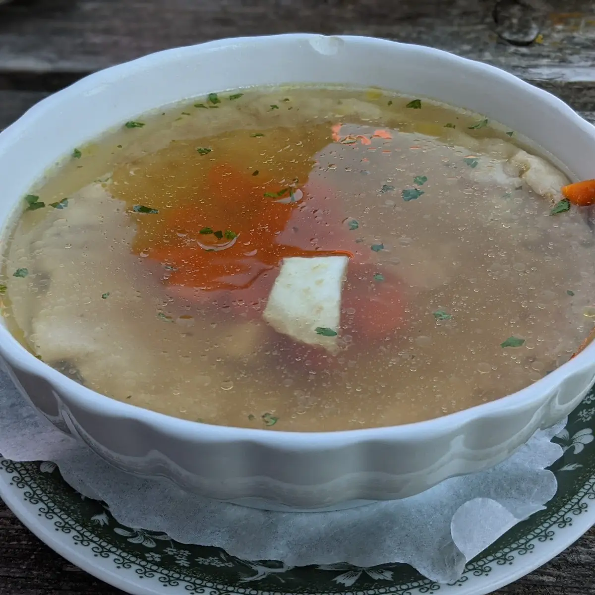 Z'ammlegte Knödelsuppe
