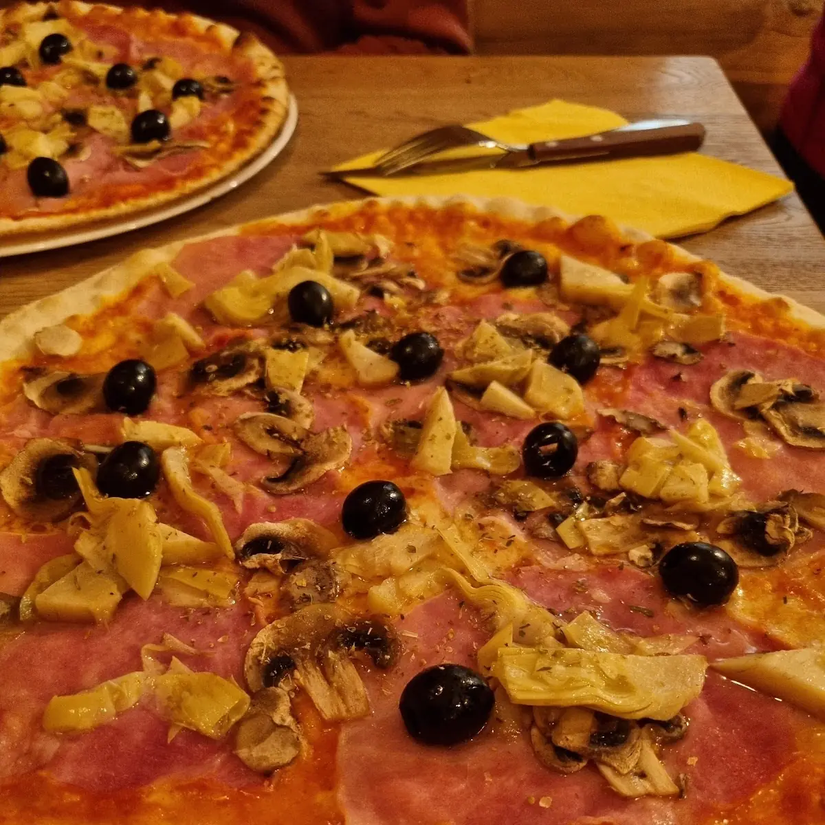 Pizza Capricciosa