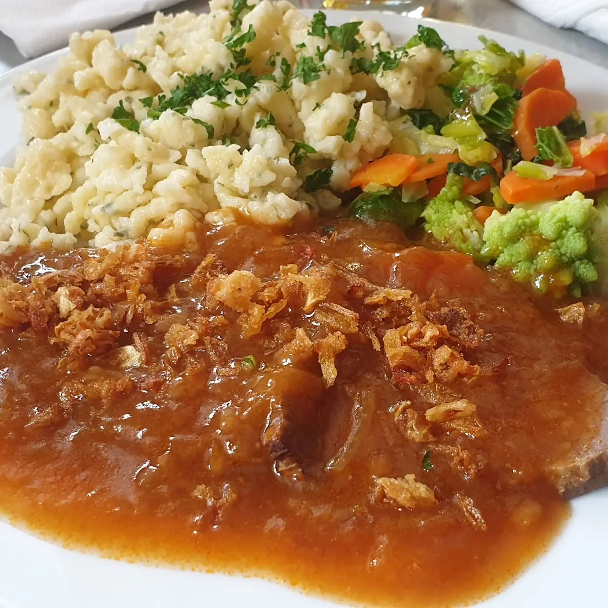 Zwiebelbraten