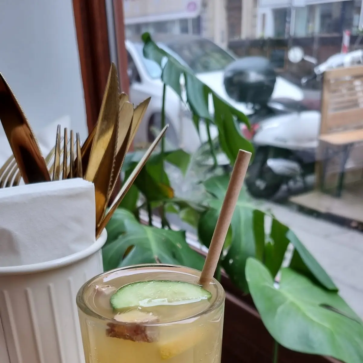 Rosmarin Yuzu Tea