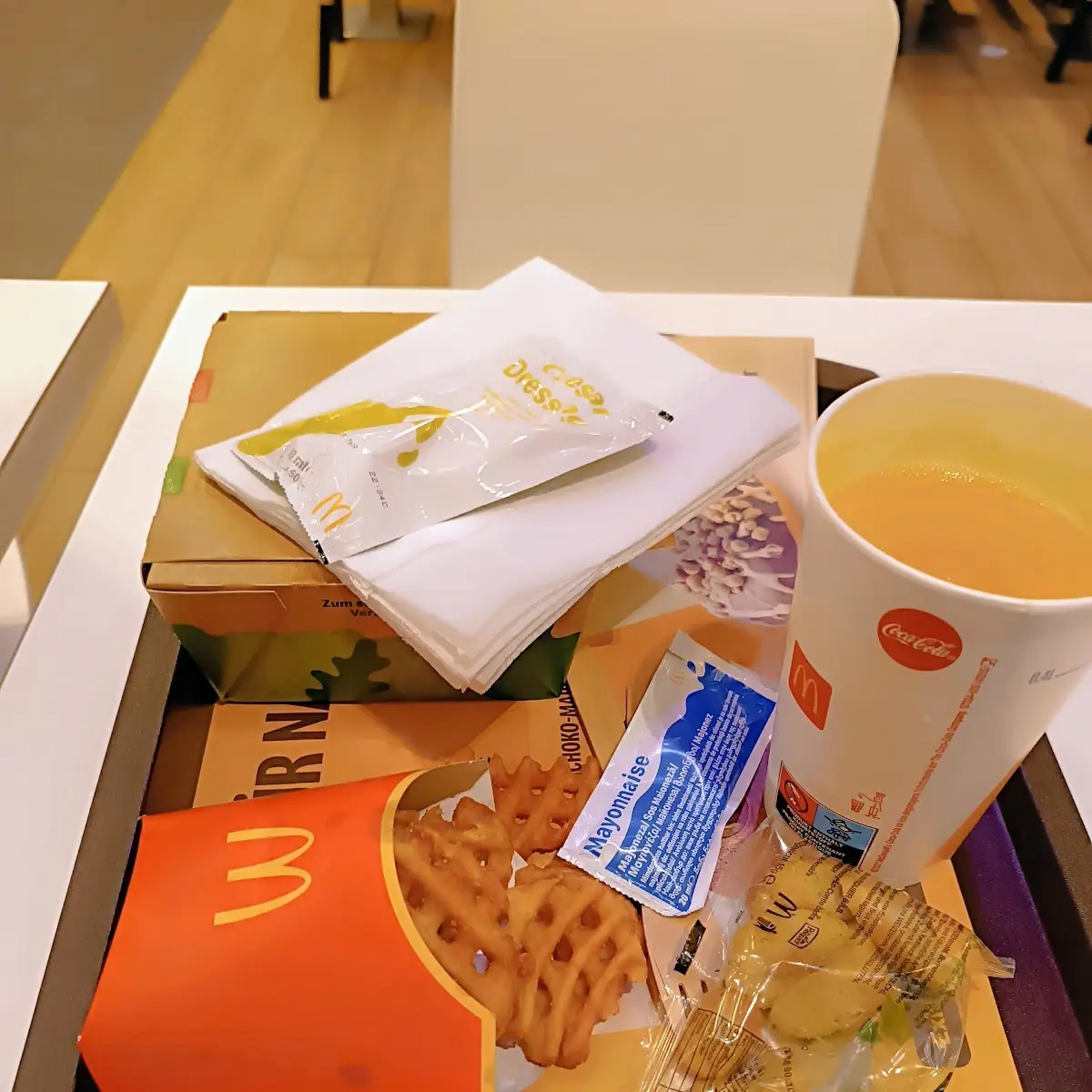 Ceasar Salát Ceasar Omáčka Fanta Bramborové Mřížky