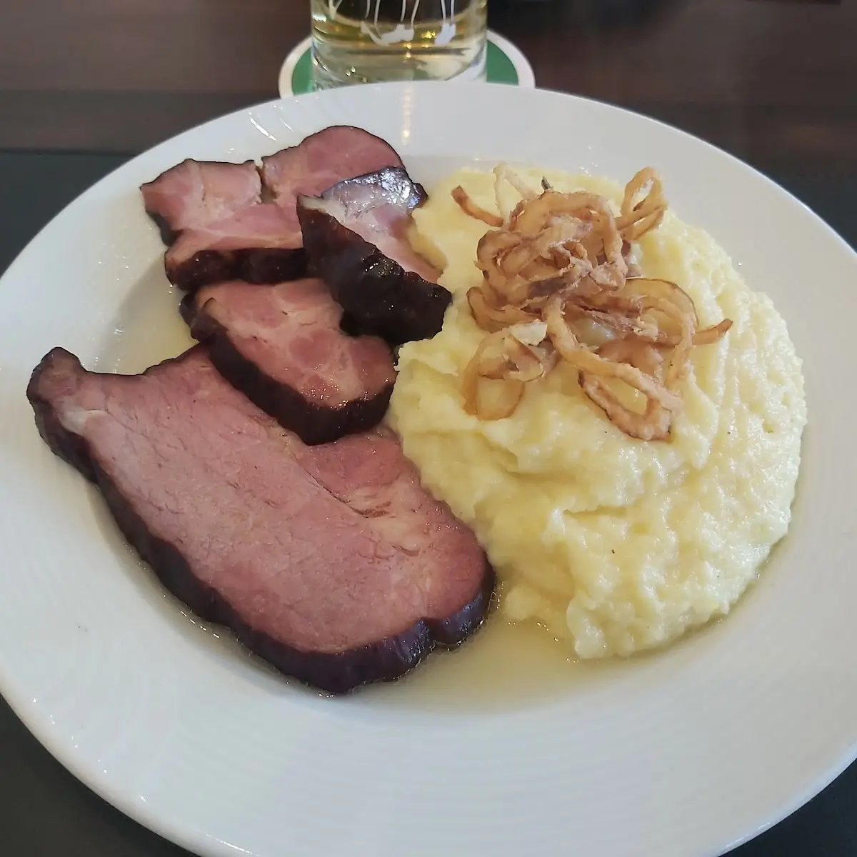 Selchfleischripperln Mit Kartoffelpüree