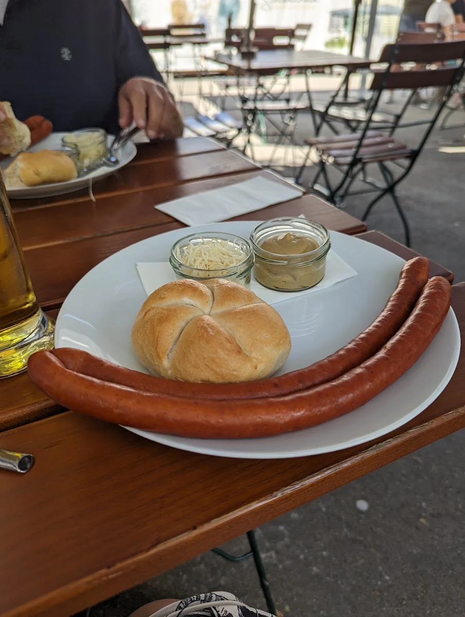Dbrezinier Wurstel