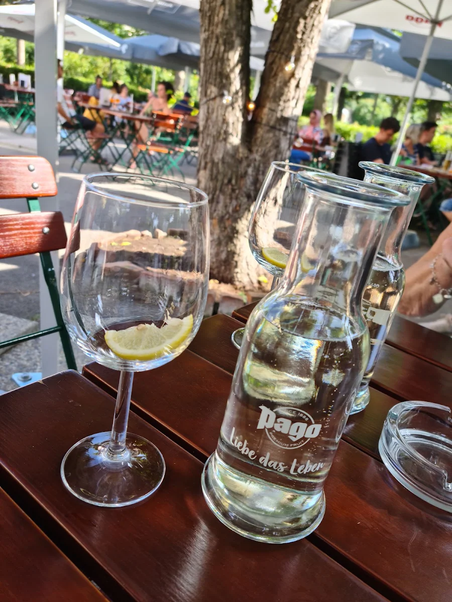 Weißer Spritzer