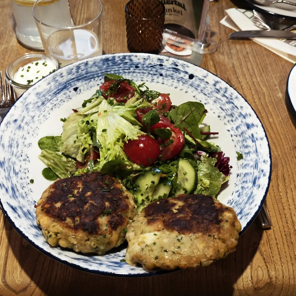 Salat Mit Kaspressknödel