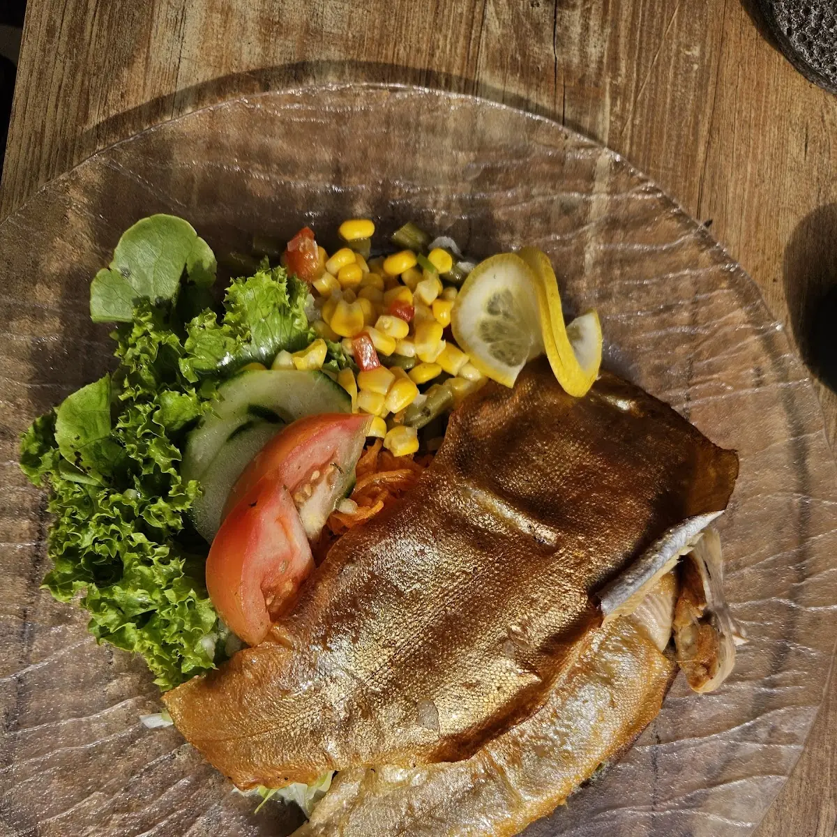 Geräucherte Forelle Mit Schwarzbrot