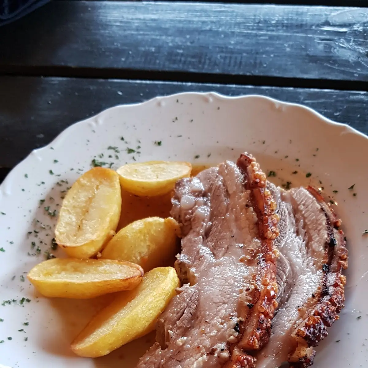 Schweinsbraten Frisch Aus Dem Rohr