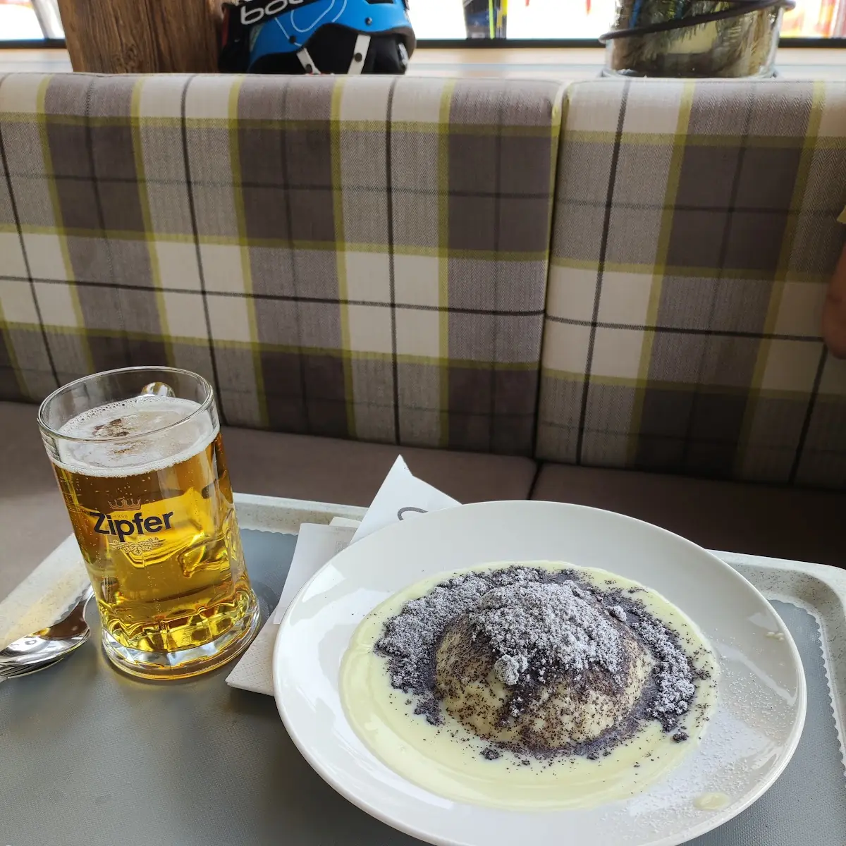 Germknödel Mit Mohn Und Mit Vanille