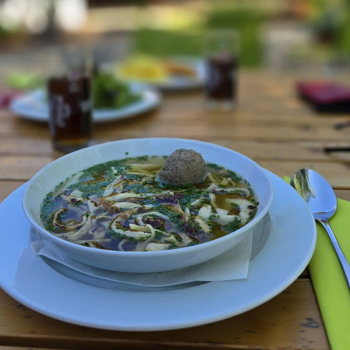 Frittatensuppe Mit Leberknödel