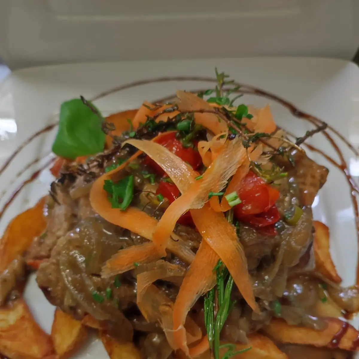 Schopfsteak Auf Steinpilzsauce