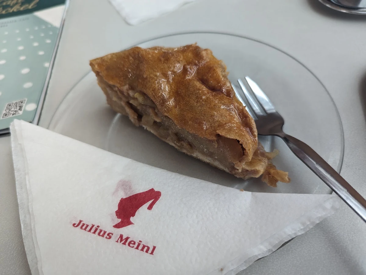 Apfelstrudel