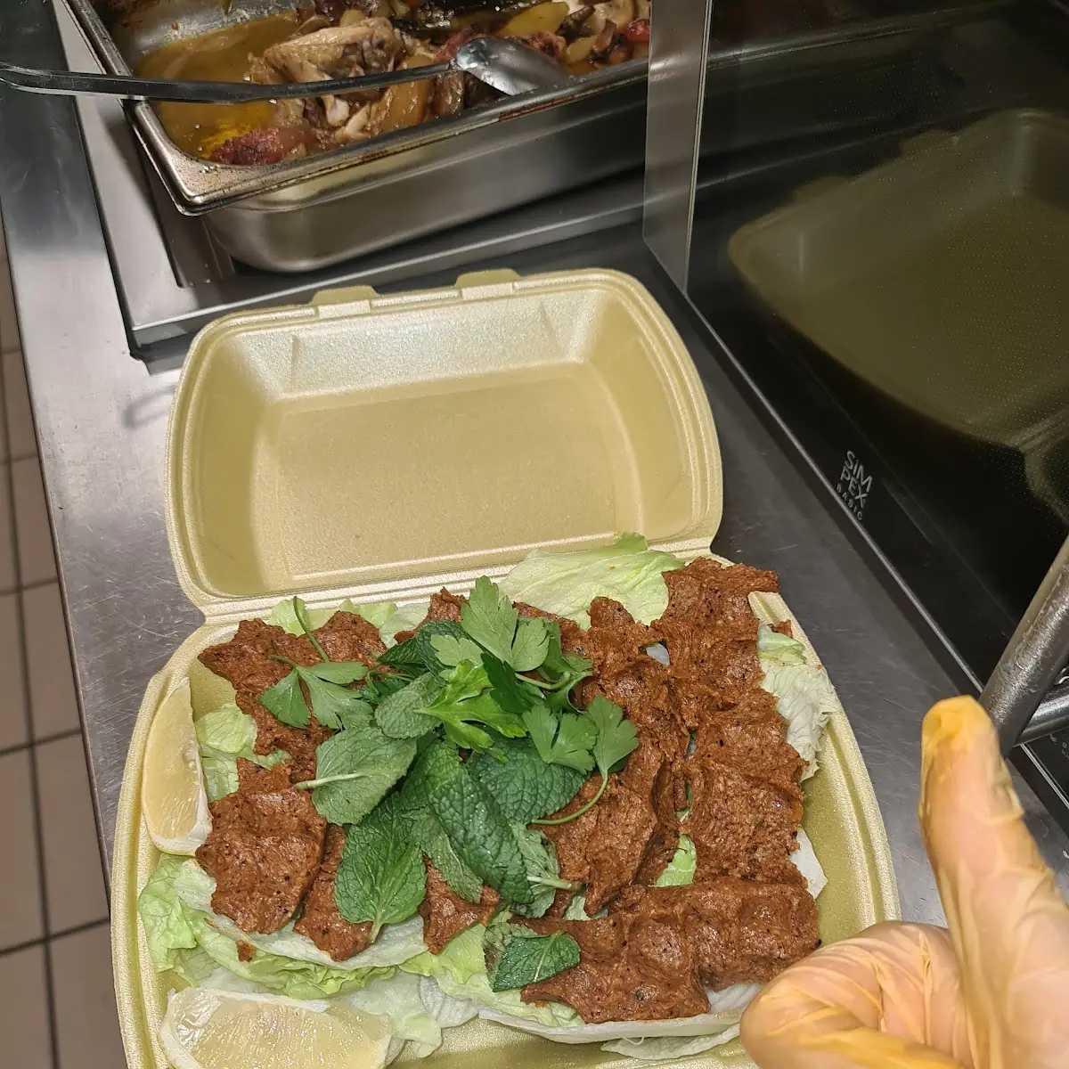 Vegan Çiğ Köfte Teller