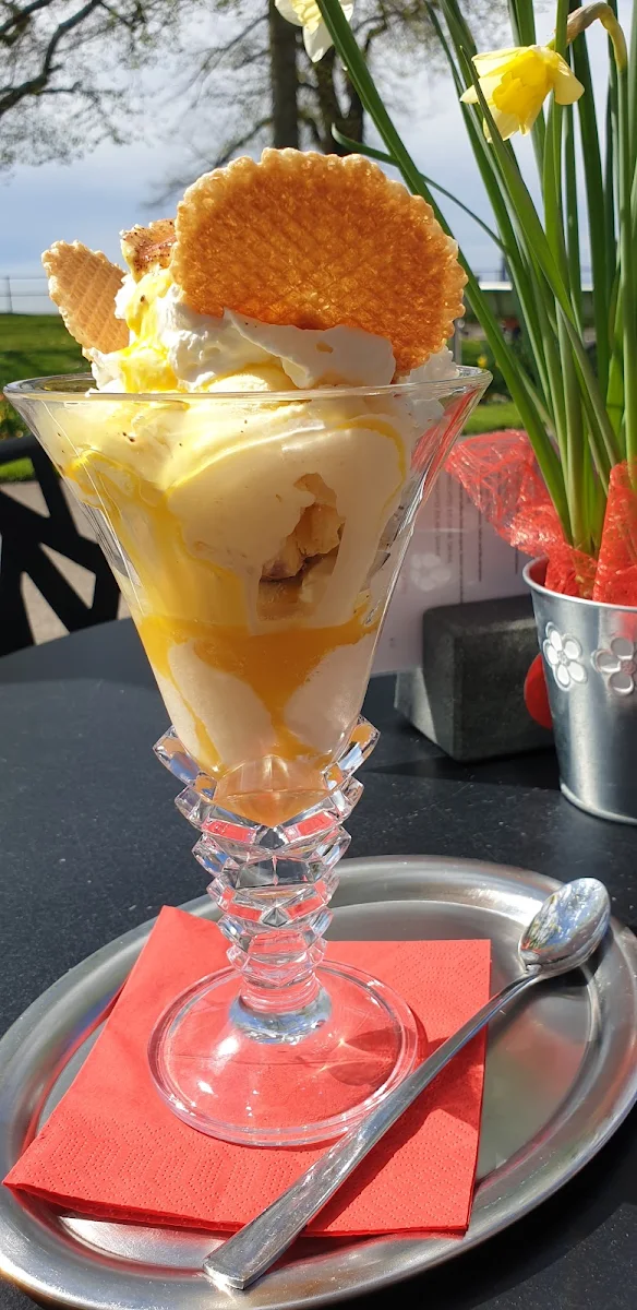 Eierlikörbecher