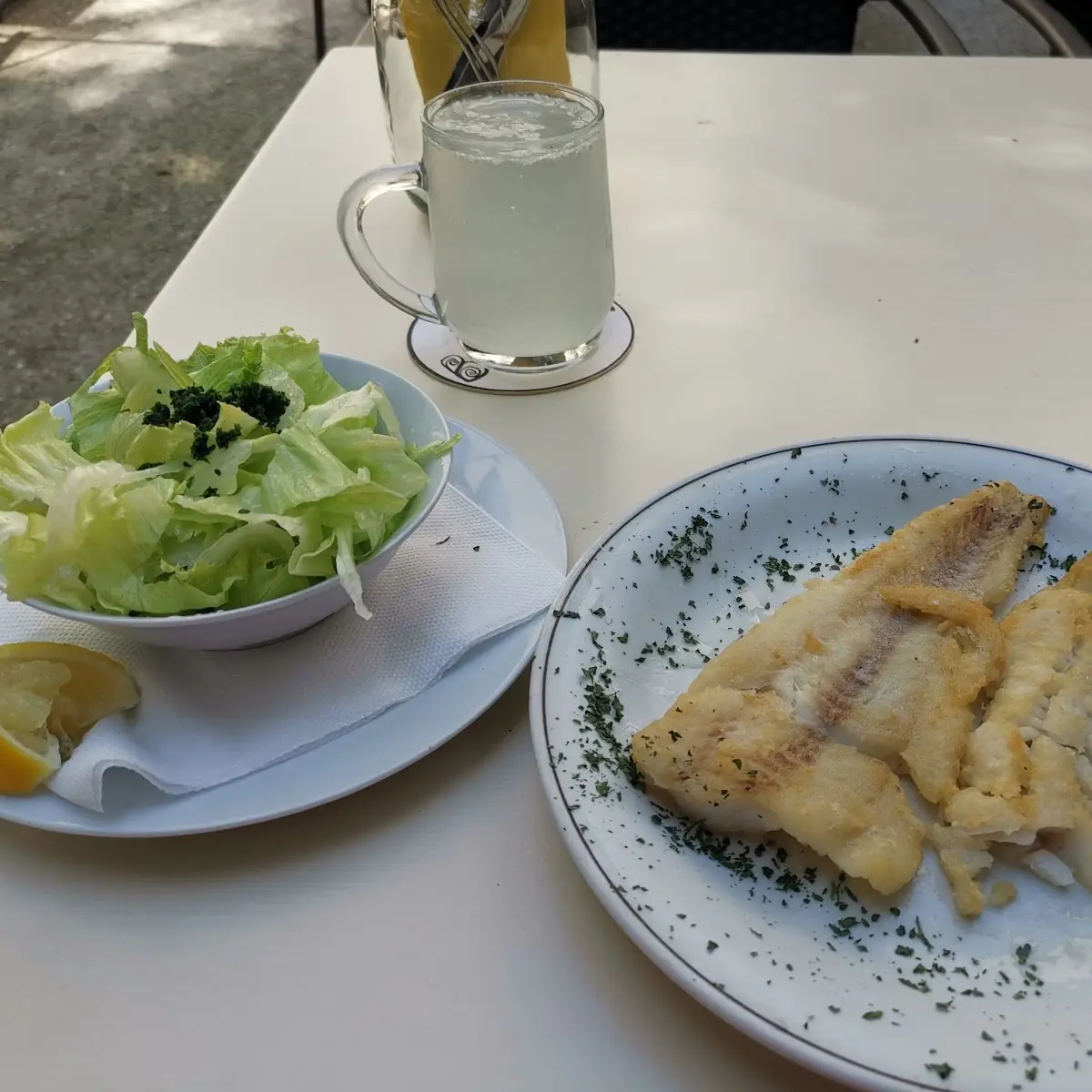 Fisch Natur Mit Salat