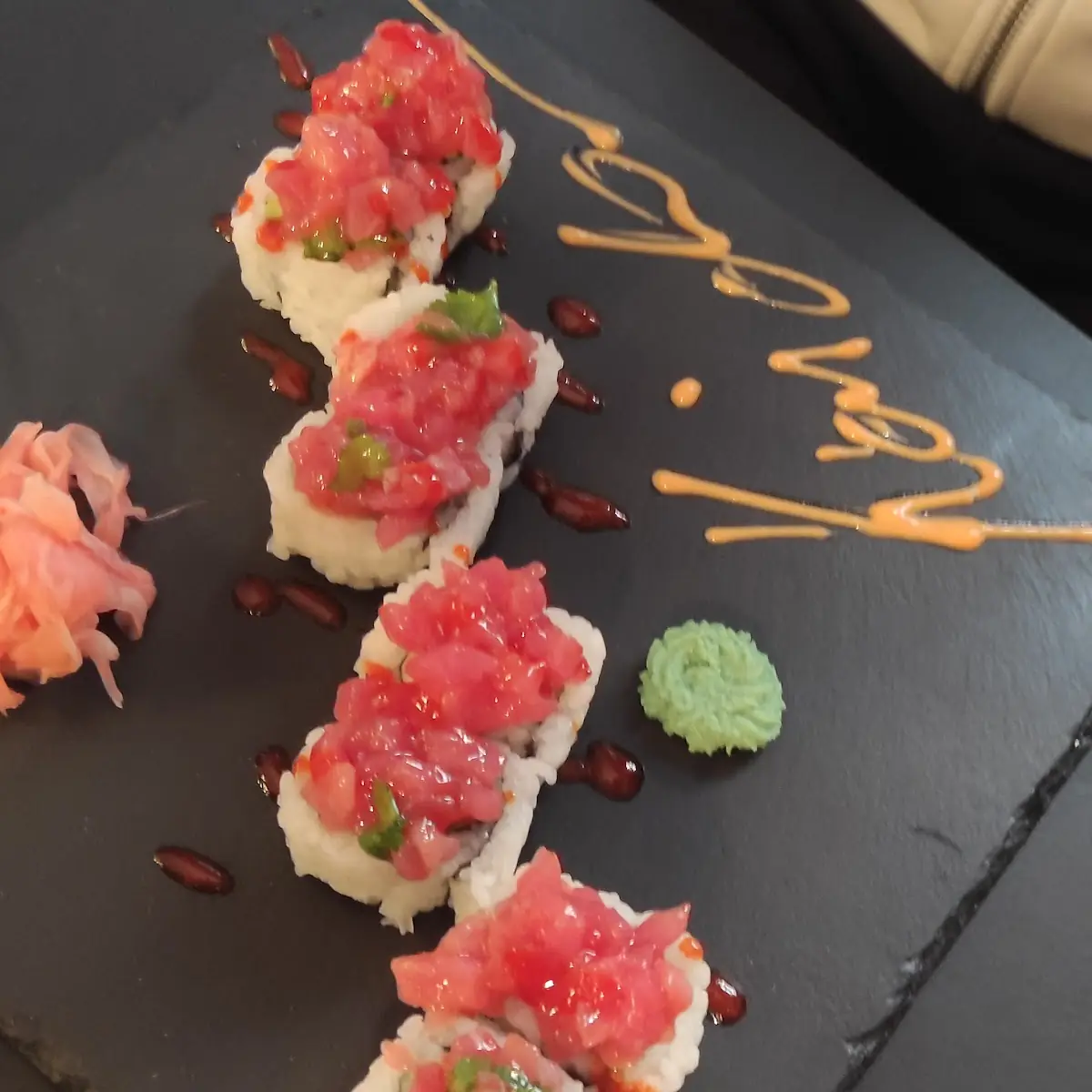 Spicy Tuna Roll