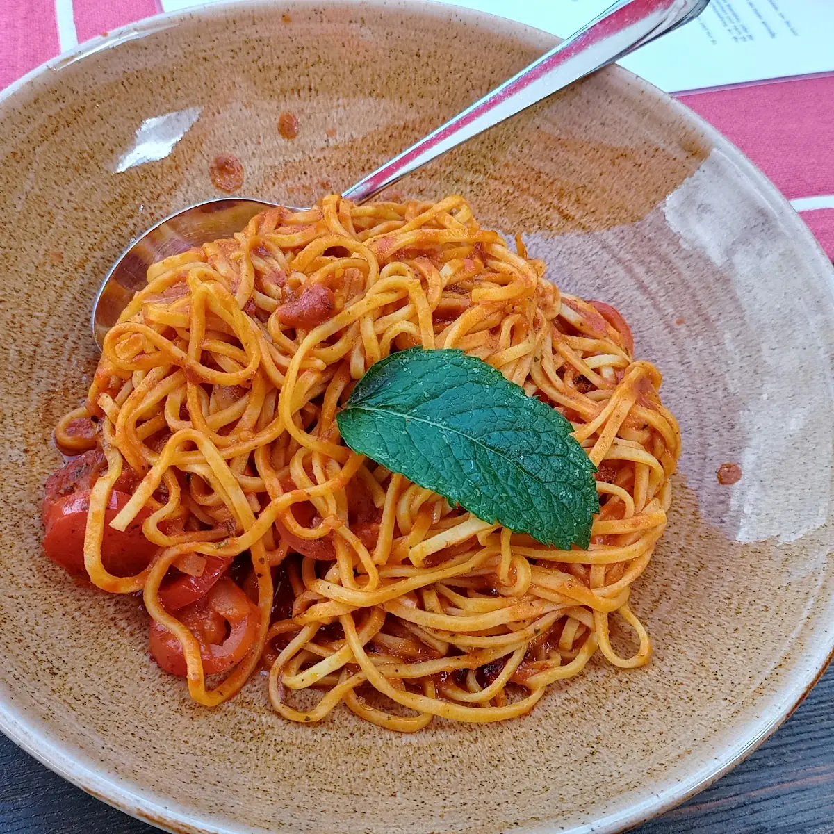 Spaghetti Al Pomodoro