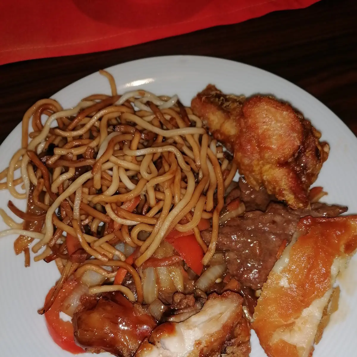 Gericht Vom Abendbuffet Mit Gemüse Und Fleisch