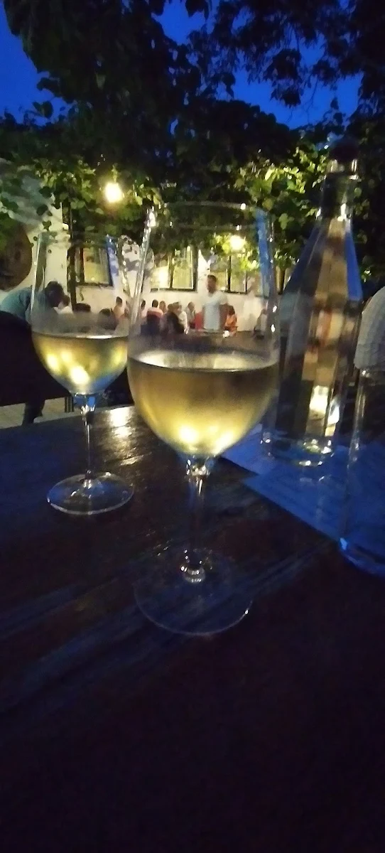 Gössinger Weißwein