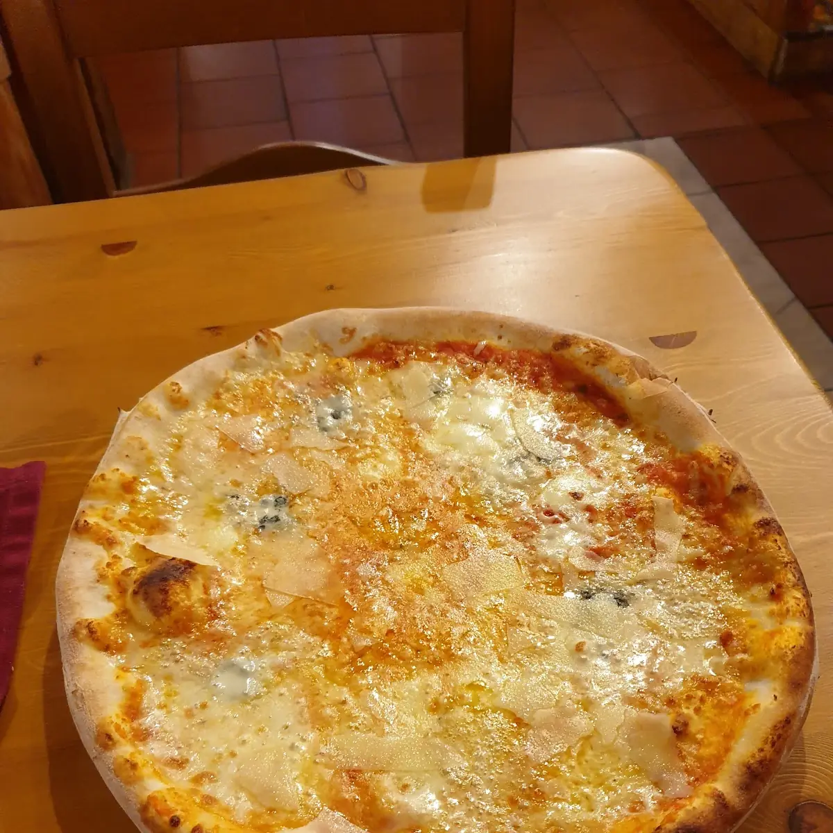 Pizza 4 Formaggi