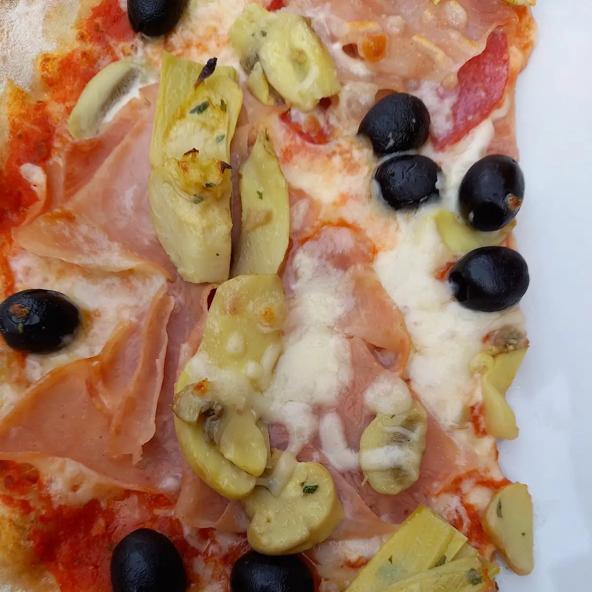 Pizza Capricciosa
