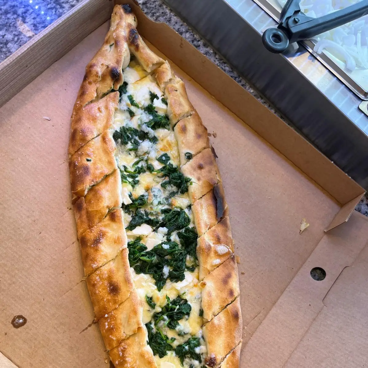 Spinat Pide