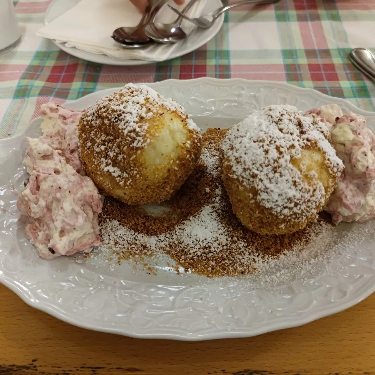 Marillenknödl