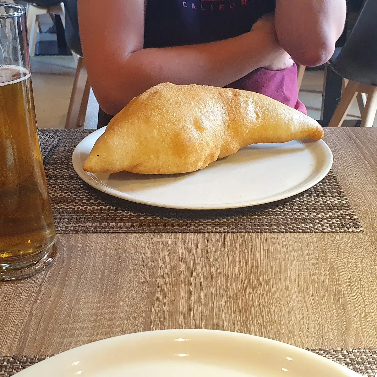 Frittierte Pizza Calzone