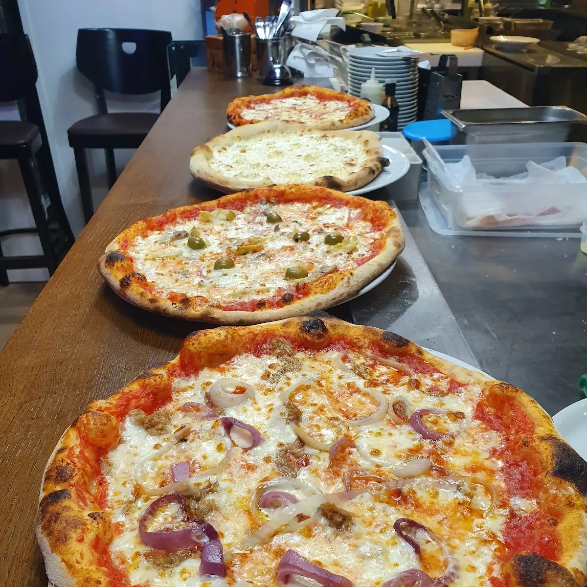 Pizza Tonno E Cipolla