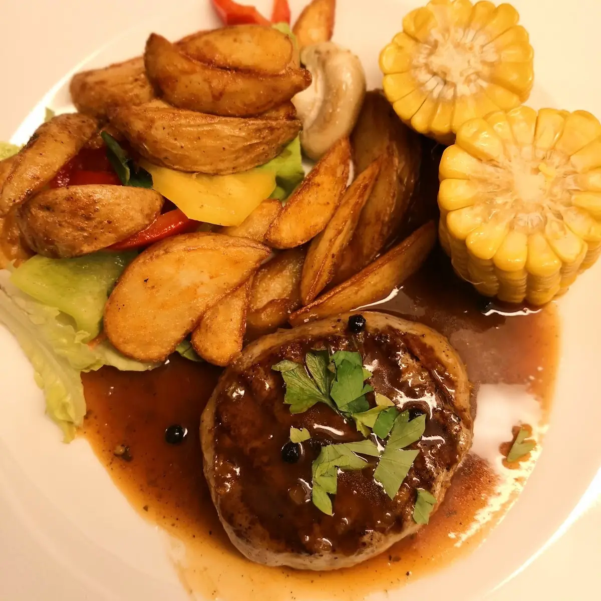 Rinderfilet Mit Schwarze Pfeffersauce