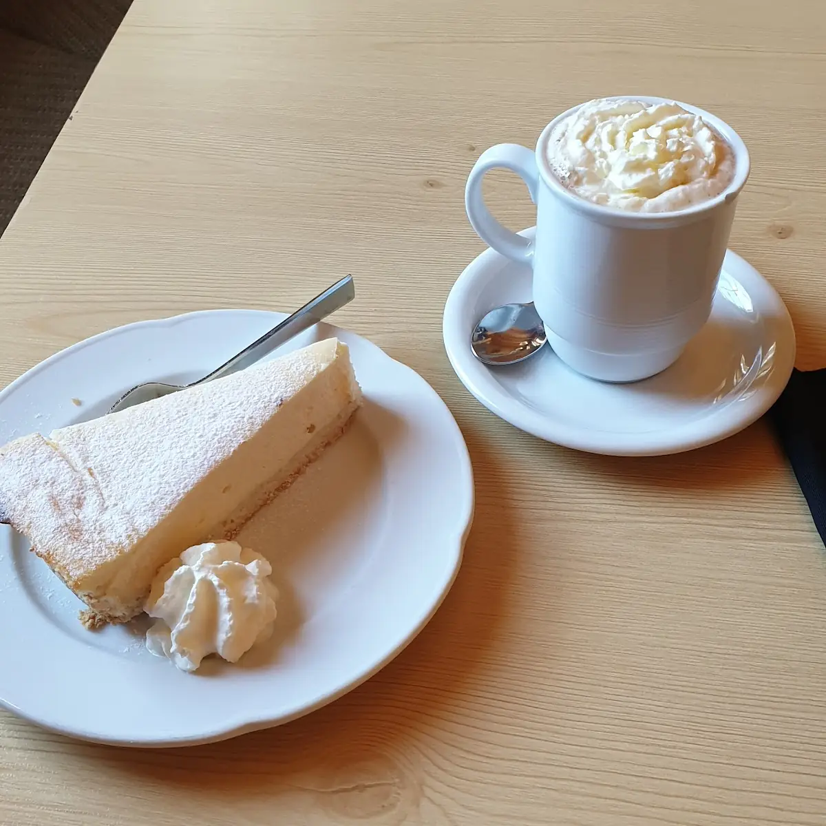 Cheescake A Horká Čokoláda