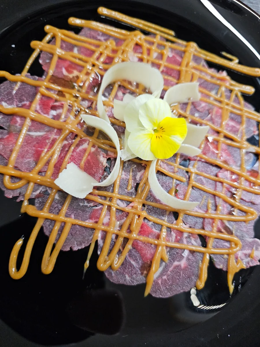 Lachsforellen Tataki