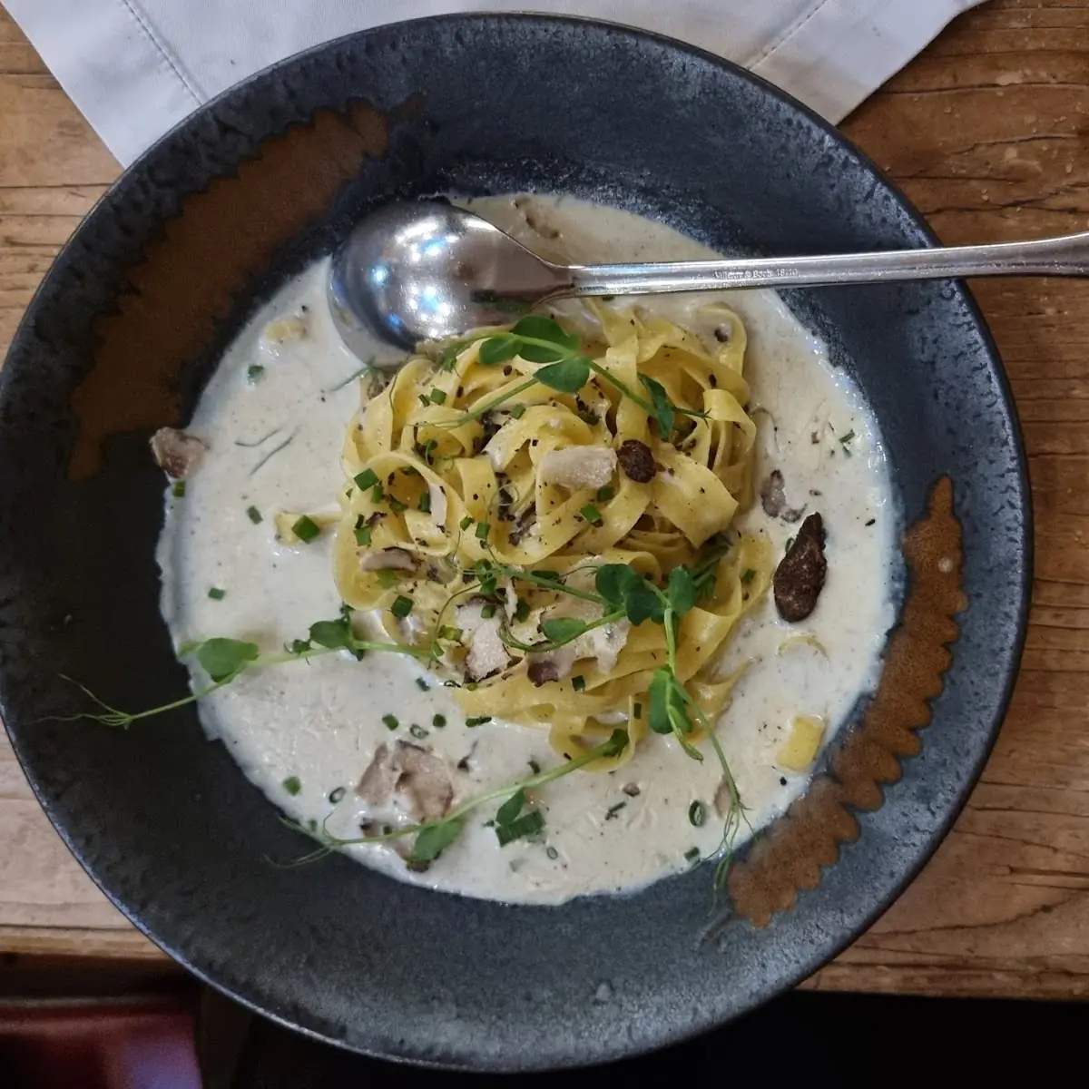 Trüffel Tagliatelle