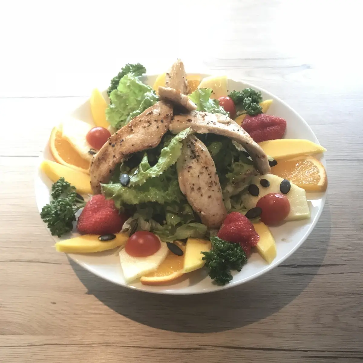 Grillhühnchen Salat