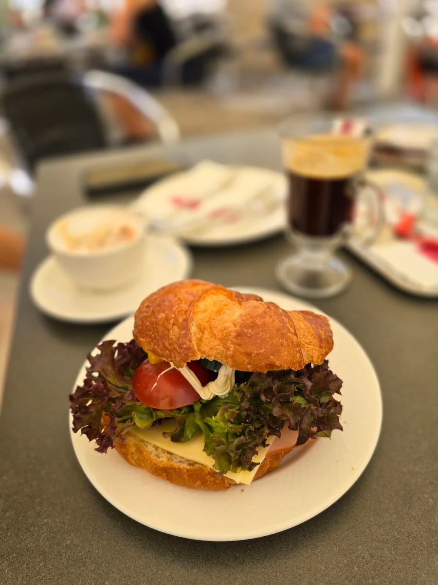 Croissant Gefüllt