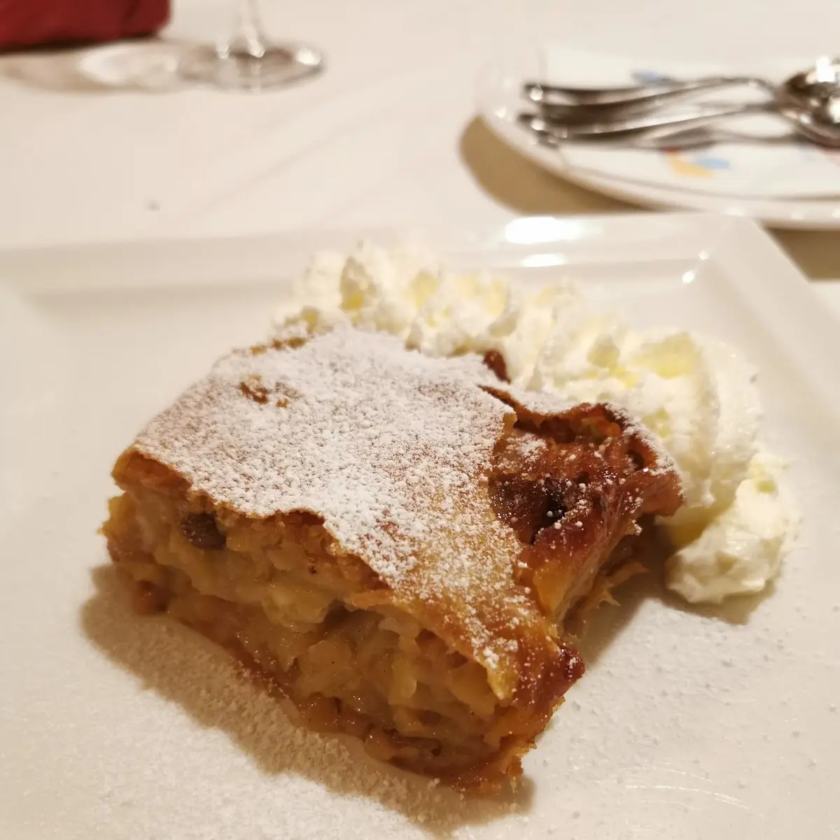 Apfelstrudel