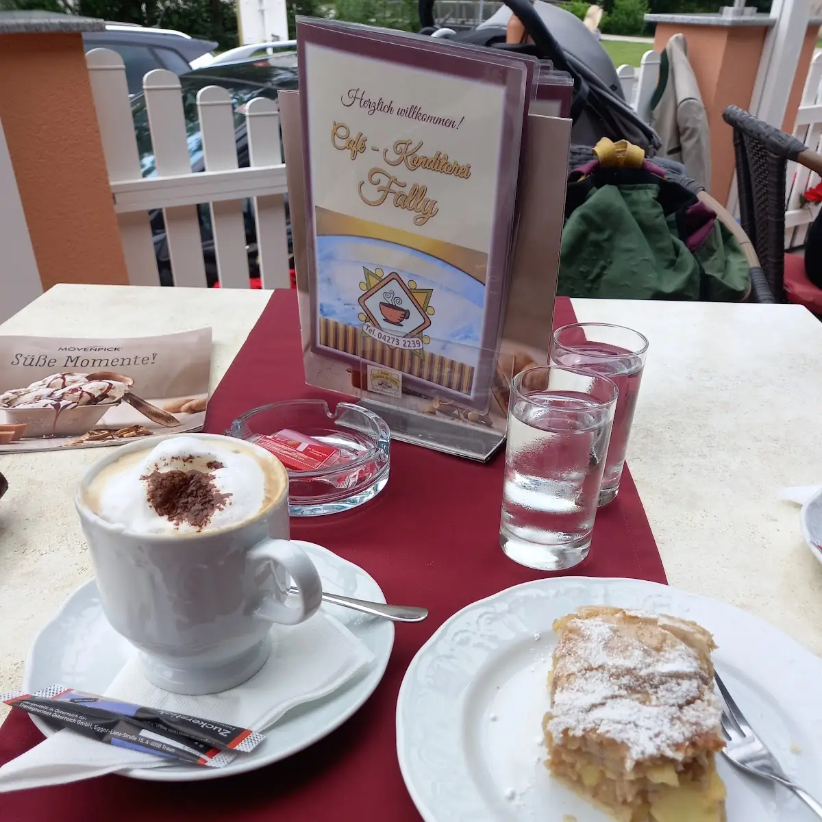 Apfelstrudel