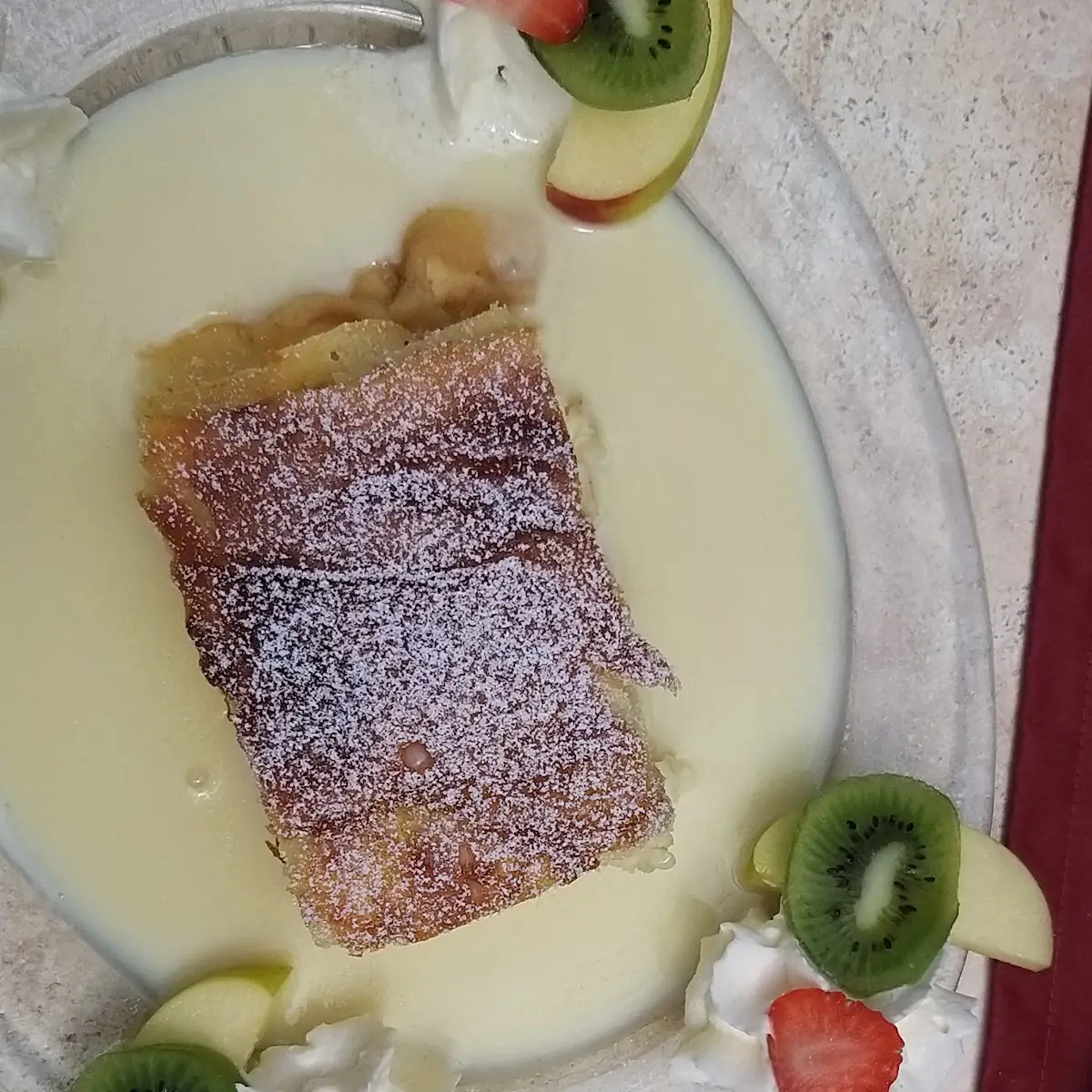Milchrahmstrudel